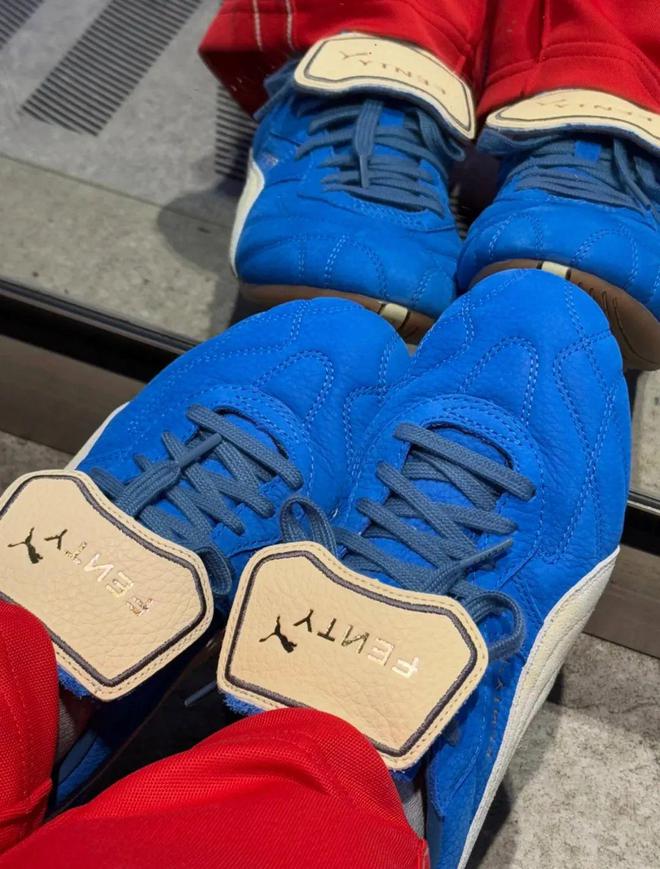 出圈！Rihanna、NewJeans联名款释出AG旗舰厅网站首页Lisa、王嘉尔加持LV潮鞋(图7)