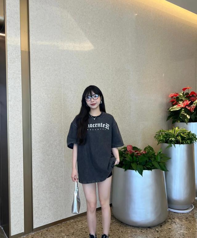 这双鞋时髦凹造型全靠它你一定有一双AG旗舰厅中国区今年春夏不能没有(图9)